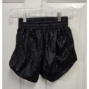 Lululemon Hotty Hot High Rise HR Short 4” Matte Sheen Lined Black Size 2
